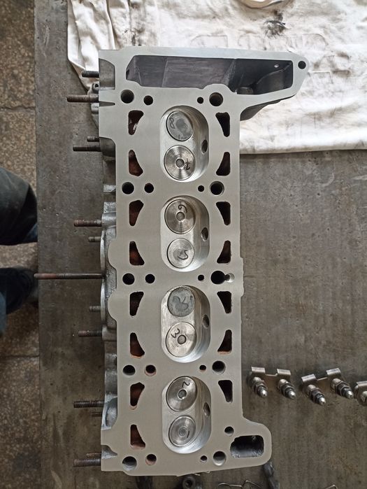 Продам ГБЦ нива Шевроле 1.7