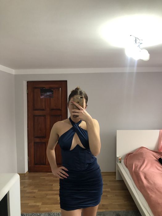 sukienka mini iituba z dekoltem oh polly