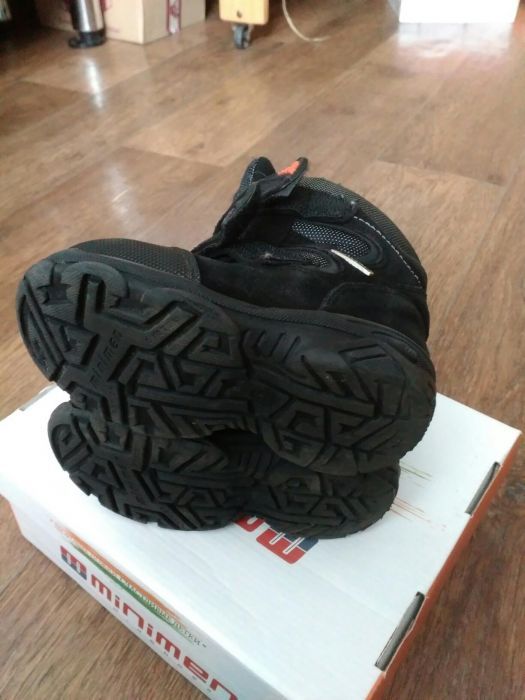 Продам ортопедичні термосапожки фірми Minimen!