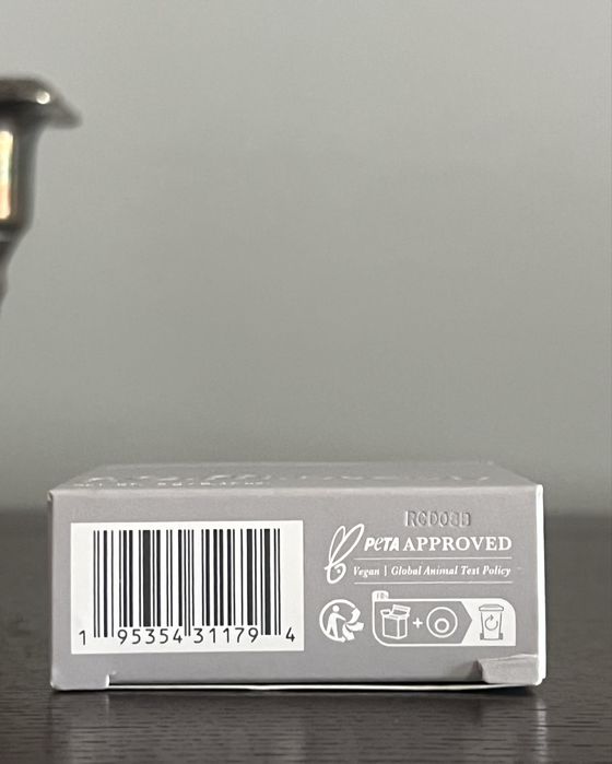 Róż r.e.m. beauty blush Peach Planet