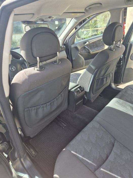 Mercedes benz C220 carrinha 2002 Excelente Estado

Mercedes-Benz C22