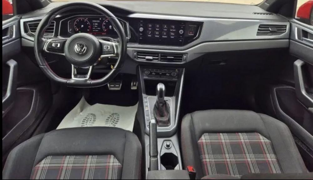 VW Polo GTI 2.0 TSI DSG 200cv