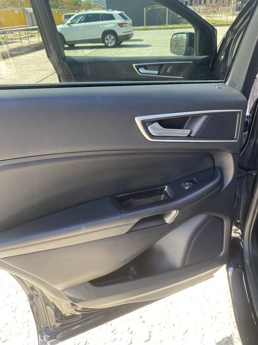 Ford edge 2.0 .