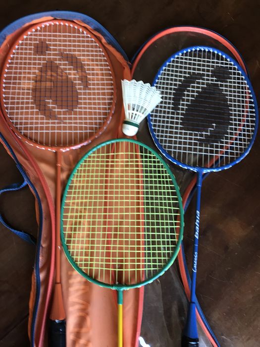 Jogo de raquetes de Badminton