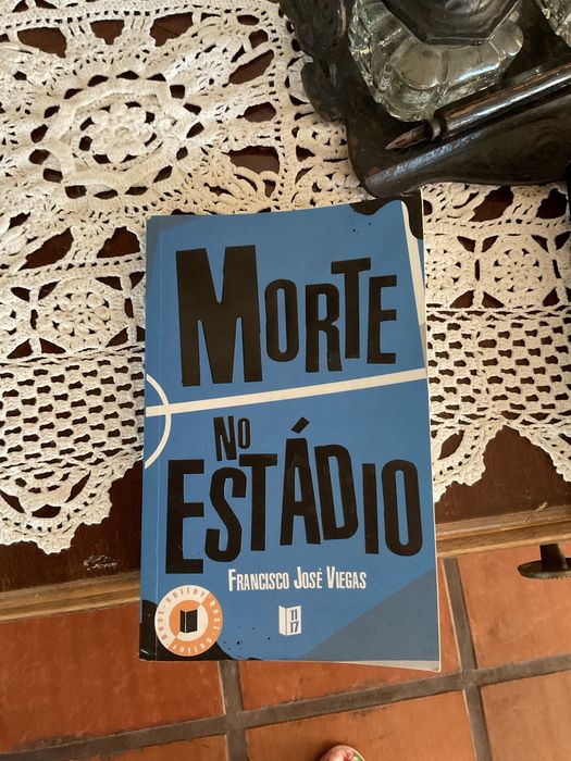 Livro Morte no Estádio de Francisco José Viegas