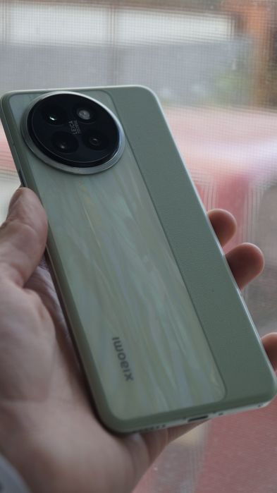 Xiaomi Civi 4 pro 12/256 gb торг обмін