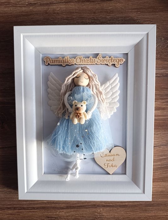 Anioł stróż w białej ramce prezent urodziny pamiątka chrztu komunii