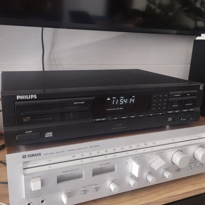 Odtwarzacz CD Philips CD618 w ładnym stanie.