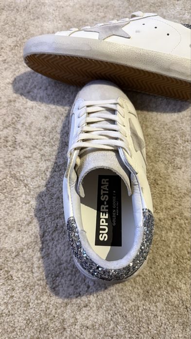 Golden goose super-star