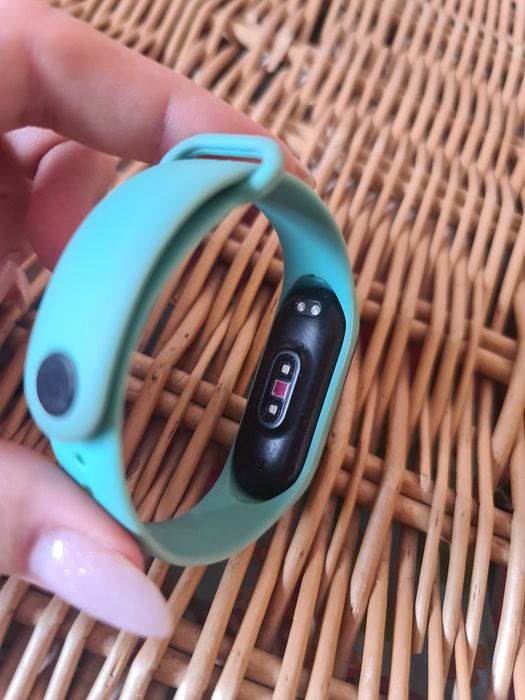 Фітнес-браслет Xiaomi Smart