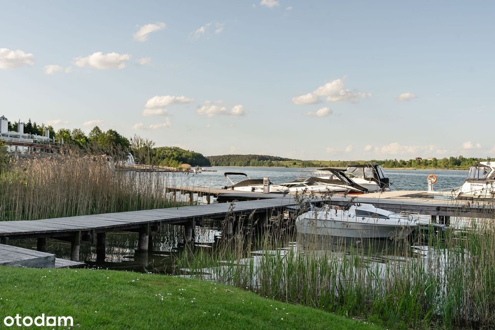 Apartament 65 m² z widokiem na jezioro - Pratum Resort, Mikołajki