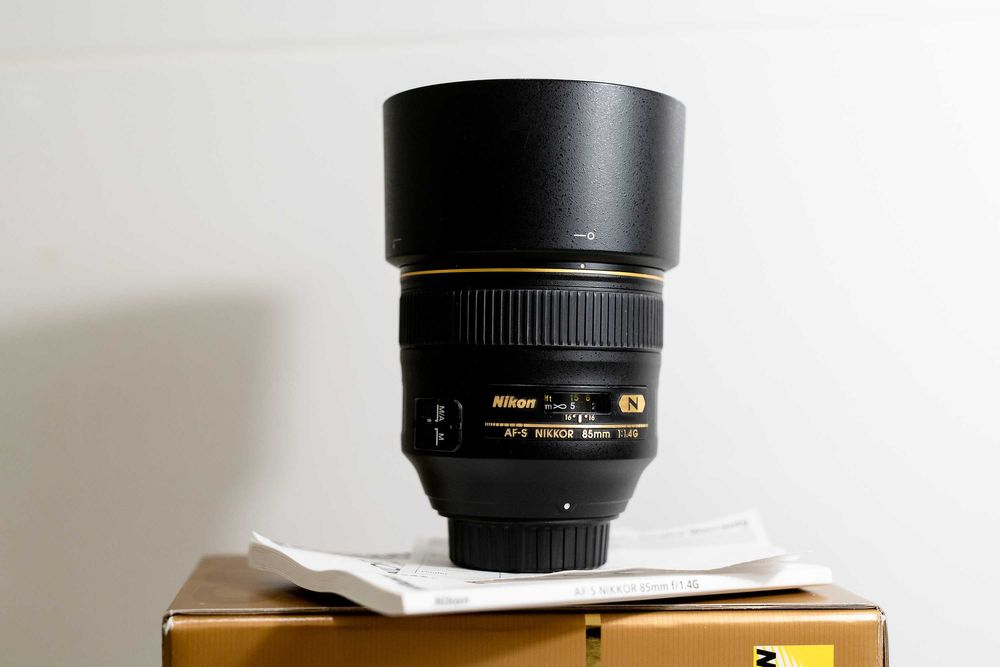 Objetiva Nikon 85mm f/1.4G (Praticamente Nova - Leia a Descrição)