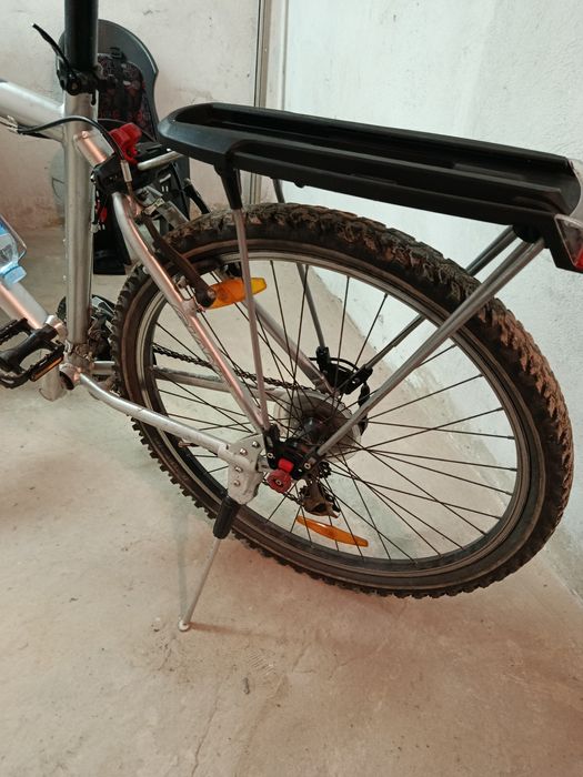 Fotelik Hamax z bagażnikiem