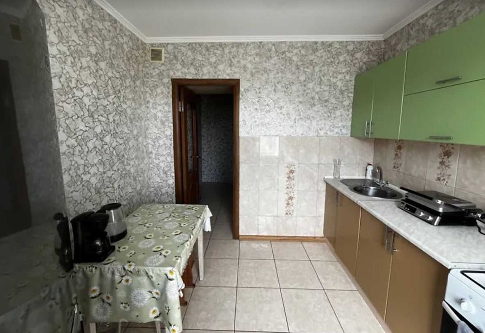 2к квартира з Ремонтом на Ближніх Гречанах, 52м2, Середній поверх
