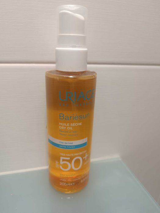Novo Uriage protetor solar óleo 50+