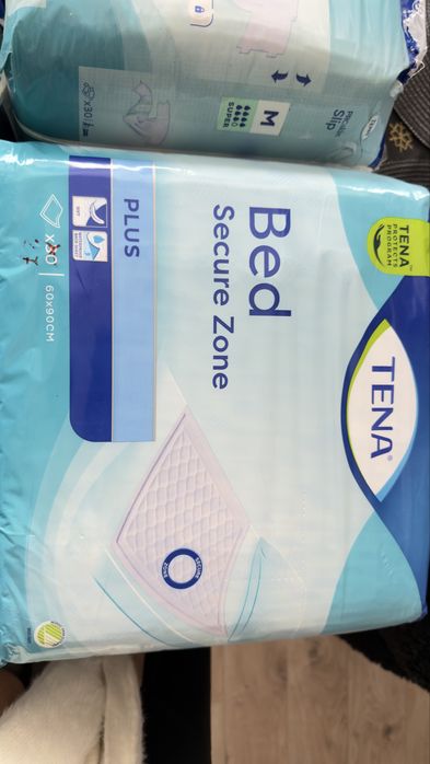 Sprzedam produkry marki Tena  widoczne na zdięciu