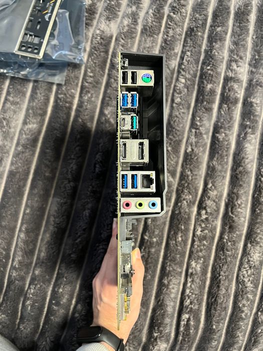 Материнська плата Asus TUF Gaming B450M-Pro II