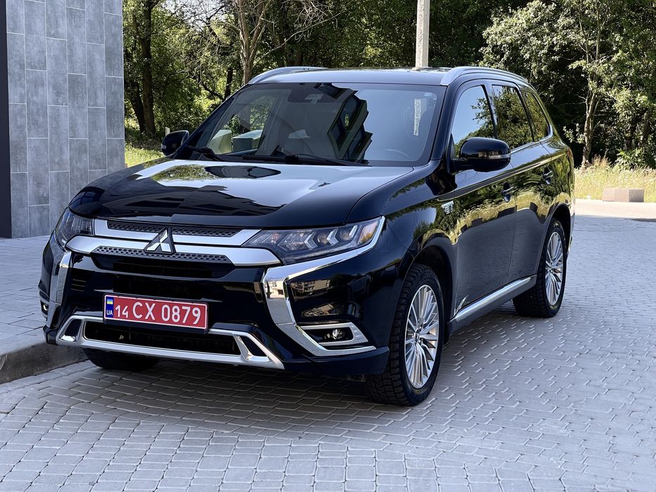 Mitsubishi Outlander Plug-in Hybrid