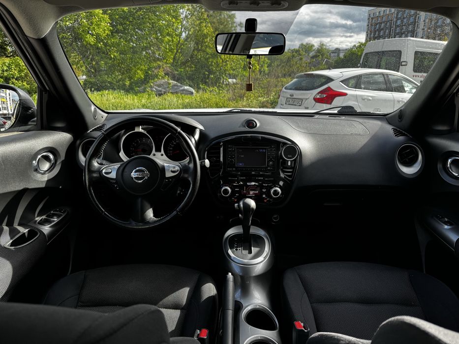 Nissan Juke (офіційний), куплений в автосалоні, один власник.