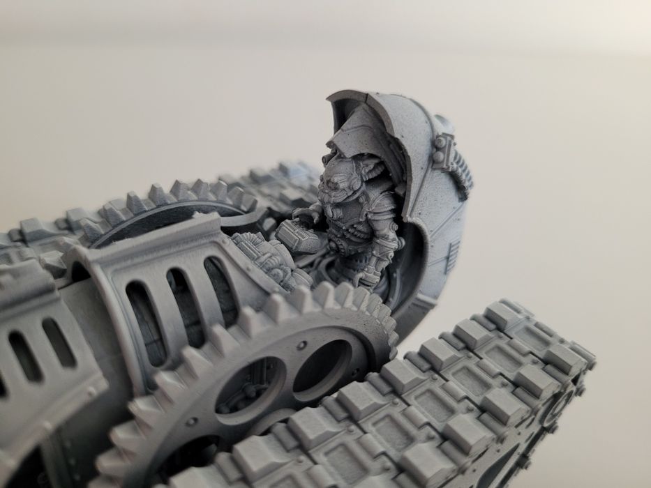 Warhammer Krios Battle Tank