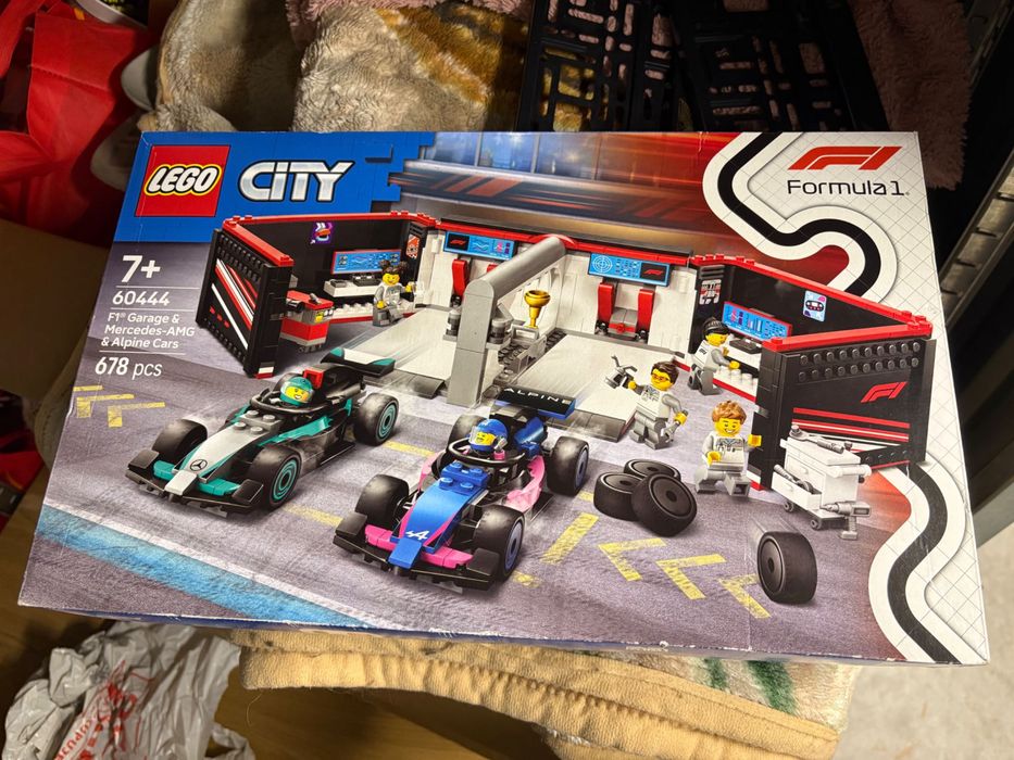 Lego City 60444 klocki F1