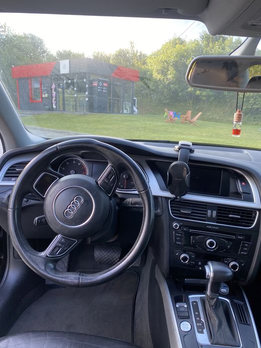 AUDI A4 B8, 2015