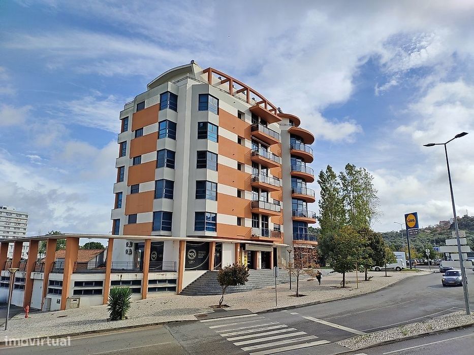 Apartamento T3 para venda — União de Freguesias da cidade de Santarém, Santarém