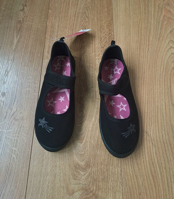 Черные тапочки мокасины сменная обувь для девочки