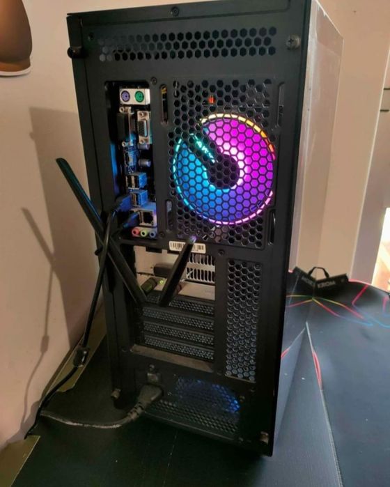 PC Gaming i5-9400F + GTX 1650 + 16GB RAM + SSD M.2 500GB