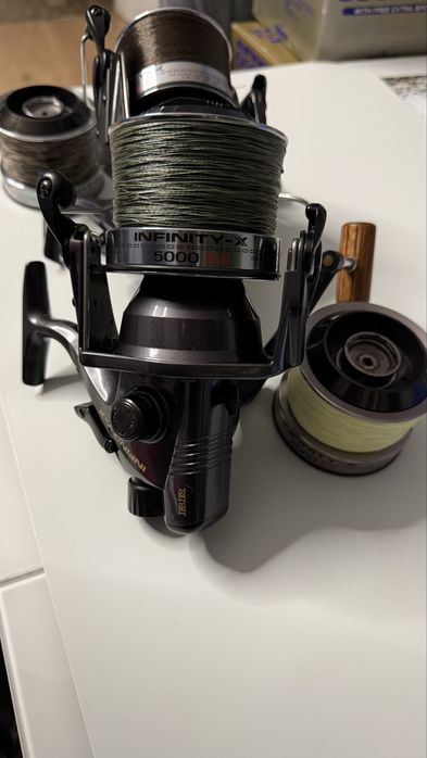 Daiwa infinity -x 5000 BR