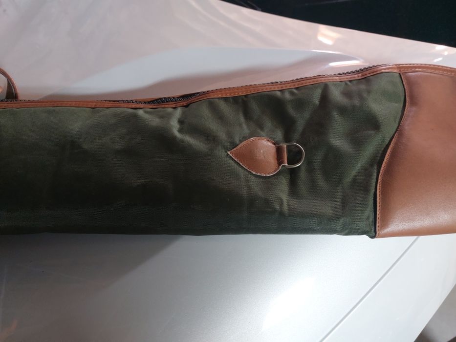 Bolsa para caçadeiras ou outras espingardas