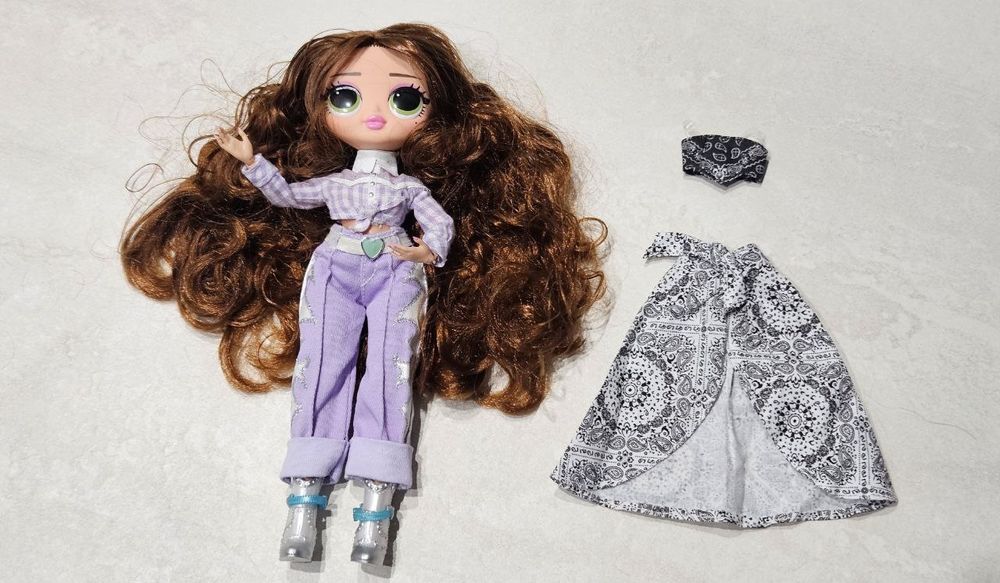 Лялька ЛОЛ Леді Кантрі