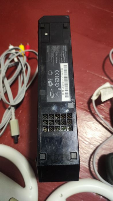 Продам Nintendo Wii