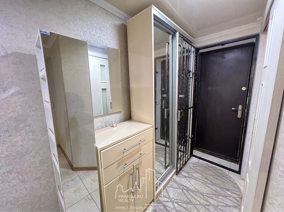 Продам частину будинка, з ремонтом, в Старому Місті!