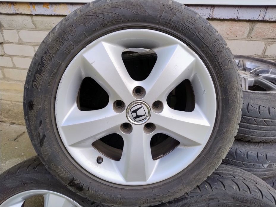 Диски в зборі 5*114.3*16