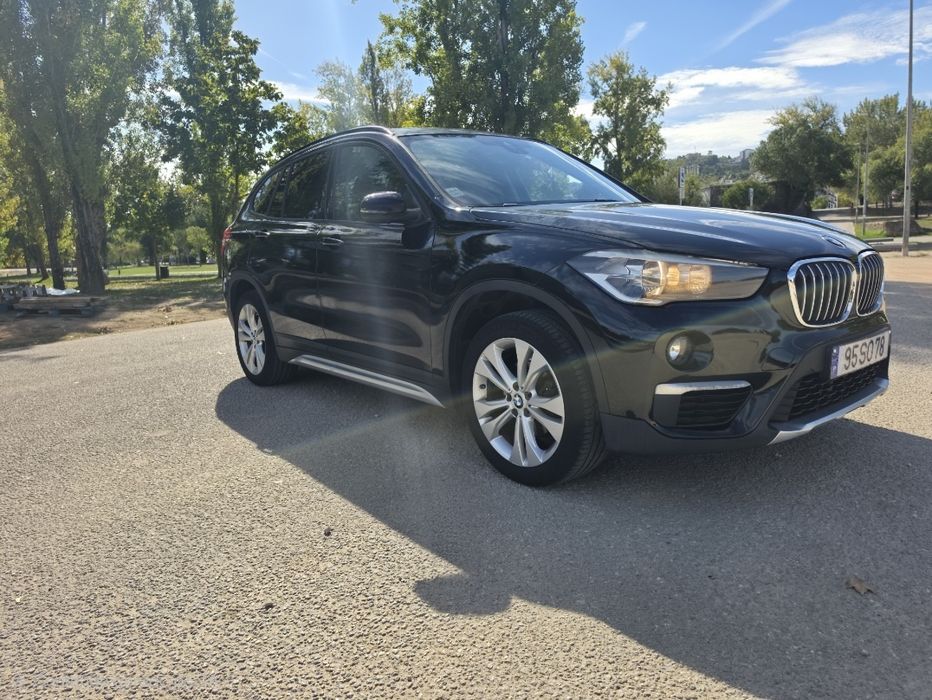 BMW X1 sDrive16d Advantage   2017 — photo 2