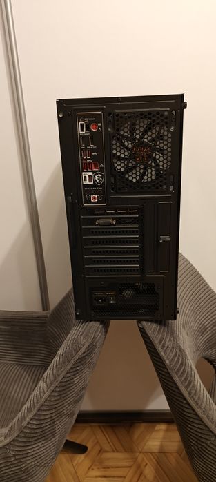 Komputer Ryzen 3600 32GB Ram 500GB SSD m.2 RX580