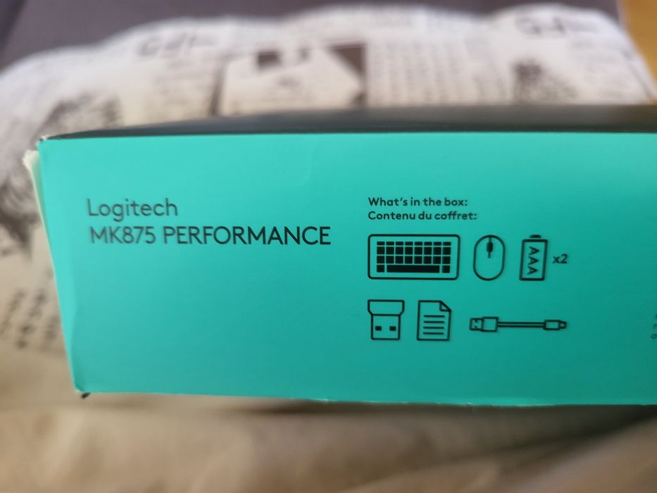 НОВА клавіатуру Logitech .