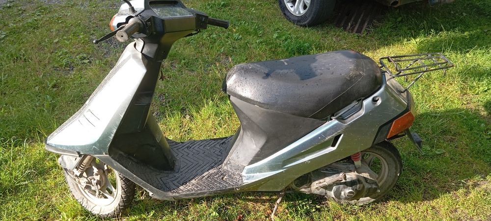 Продаю все працює їздить добре