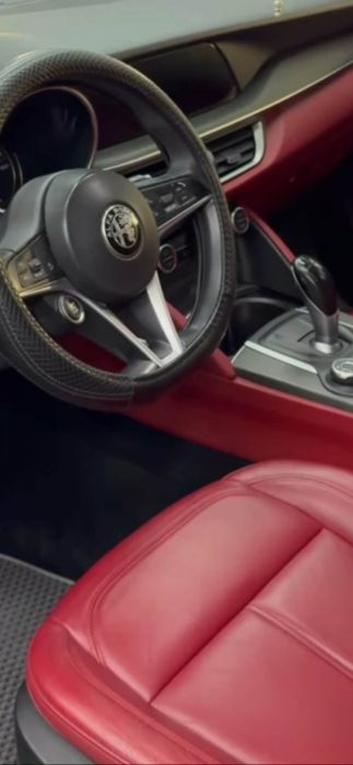 Alfa Romeo Stelvio 2,0 B 280KM