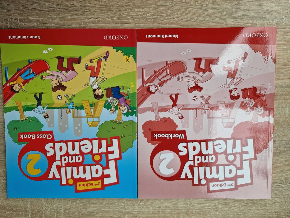 Family and friends 2 Classbook i Workbook