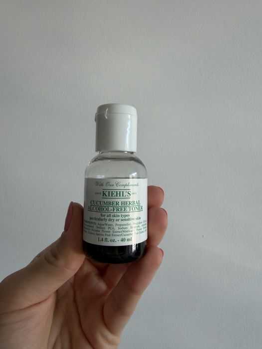 Tonik do twarzy kiehl's cucumber toner