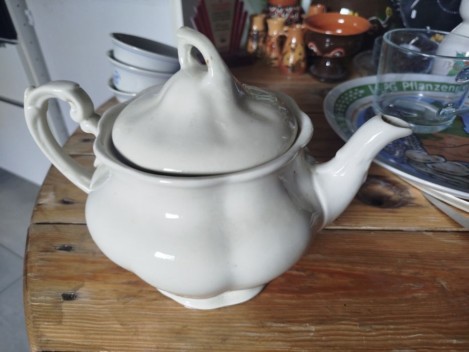 Stary czajniczek, dzbanek, imbryk porcelana Chodzież lata 60