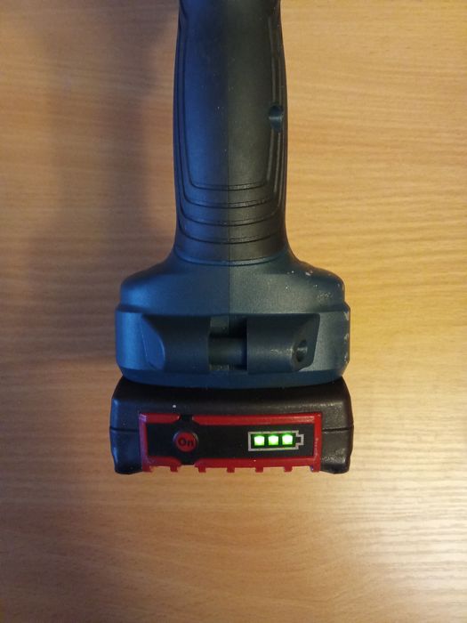 Ударный шуруповёрт BOSCH GSR 180 -Li