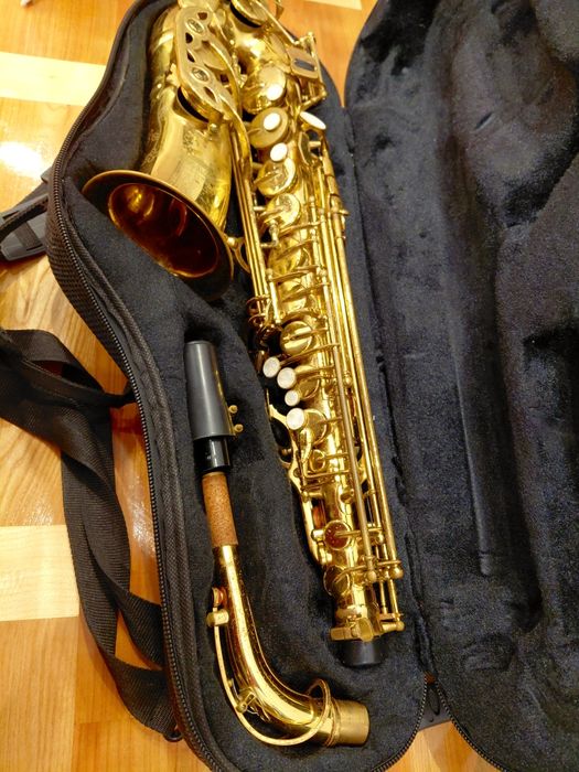 Саксафон альт. Саксофон. Музичний інструмент. Saxophone