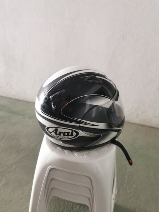 Capacete Arai Helmet Astro J