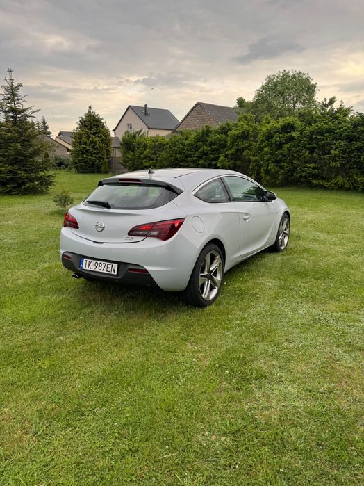 Opel Astra J GTC Nawigacja