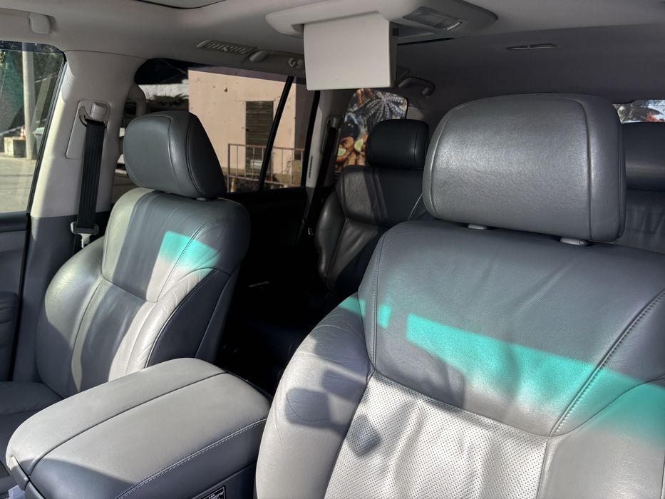 Lexus LX 570 европа  F-sport