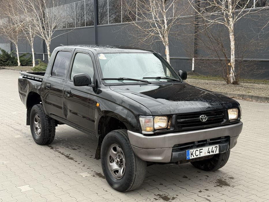 Продам Toyota Hillux 4x4