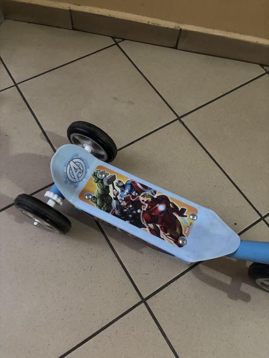 Hulajnoga Avengers